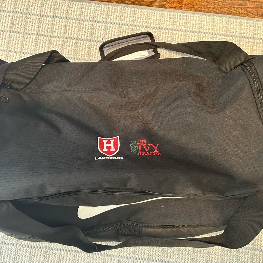 Nike Harvard lacrosse duffle - black